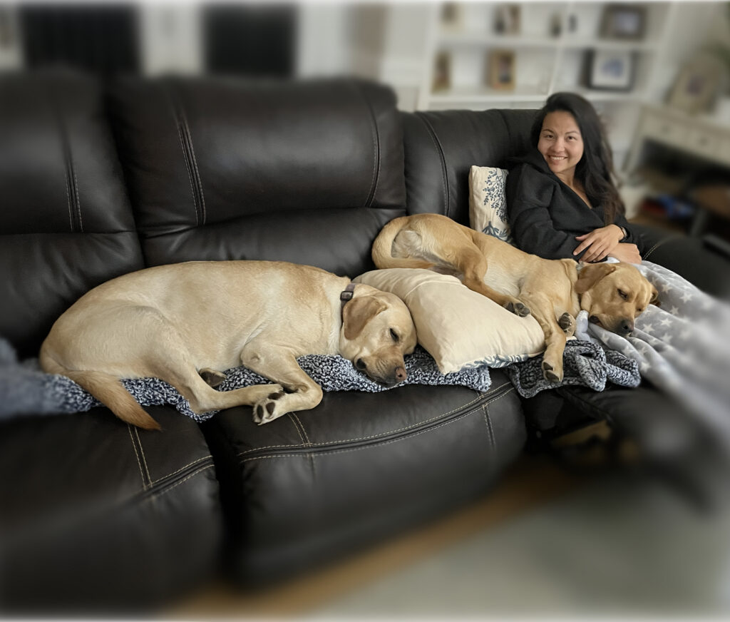 Charlie & Oakley extra